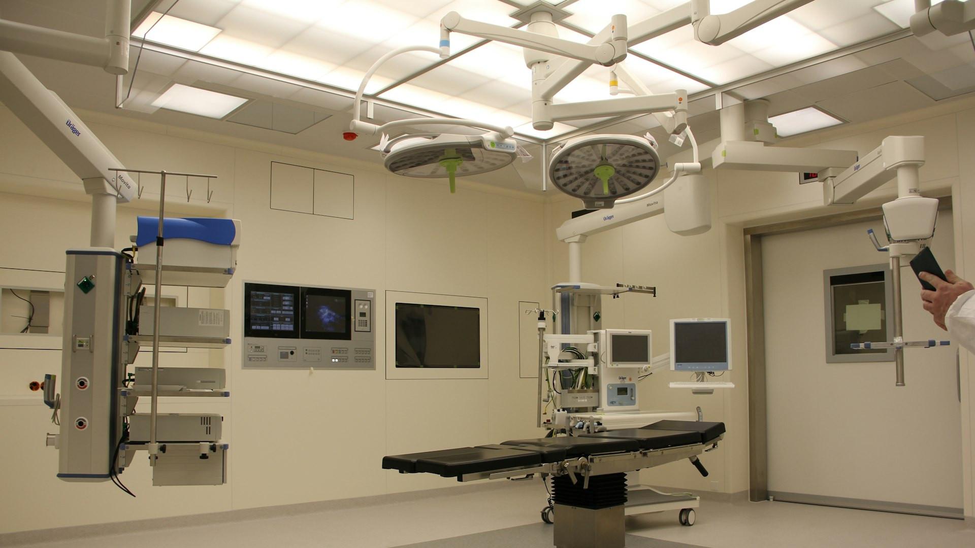 Complete OT & ICU setup, installed by experts